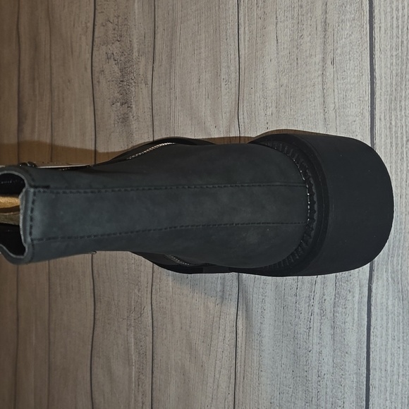 Seven7 Women's Chunky Heel Booties w/ Side Zippers Black Size 9 NWT - Picture 7 of 16